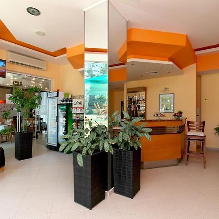 Benvita Hotel Golden Sands Bagian luar foto
