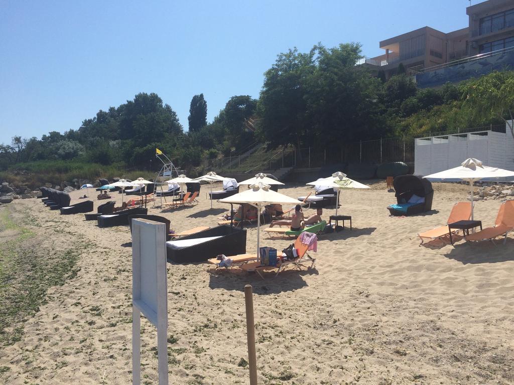 Benvita Hotel Golden Sands Bagian luar foto